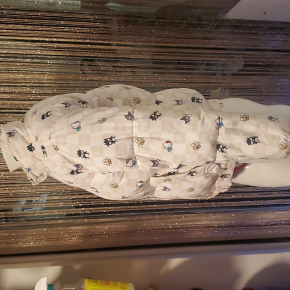 HELLO KITTY PUFFER JACKET - Picture 4 of 8